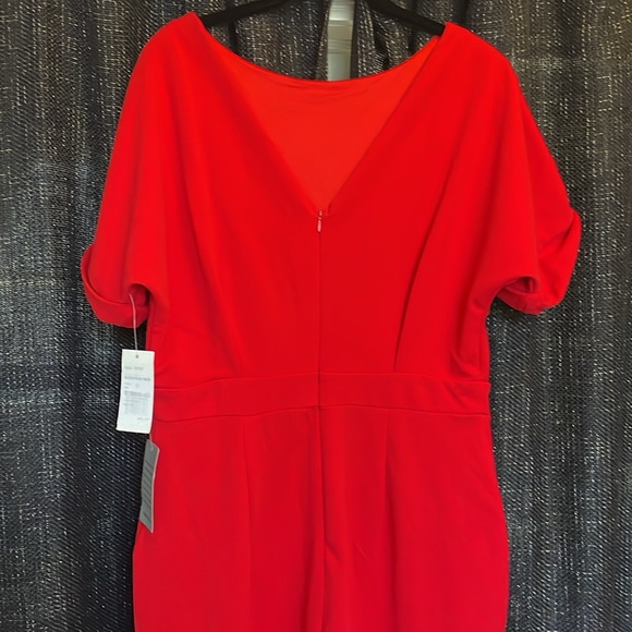 Beautiful Red jumpsuit from Nordstrom size M - Picture 7 of 9